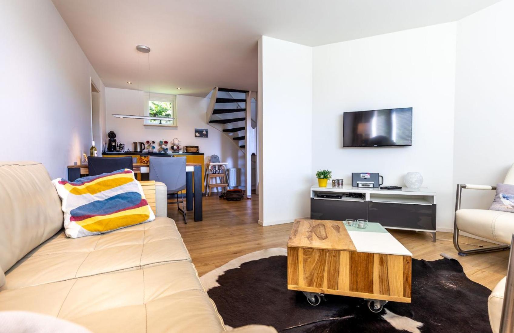 Vrijvakantiehuis Duinenburg 9 *